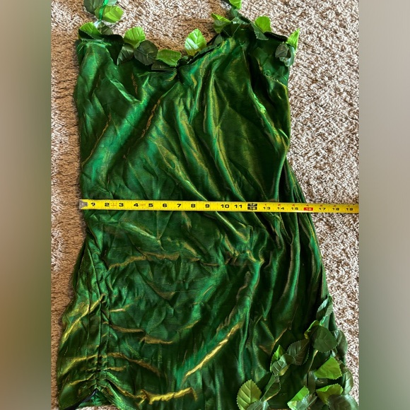 Lethal Beauty XLARGE Sexy Womens Costume Poison Ivy Batman Villain Mother Nature - Picture 8 of 15